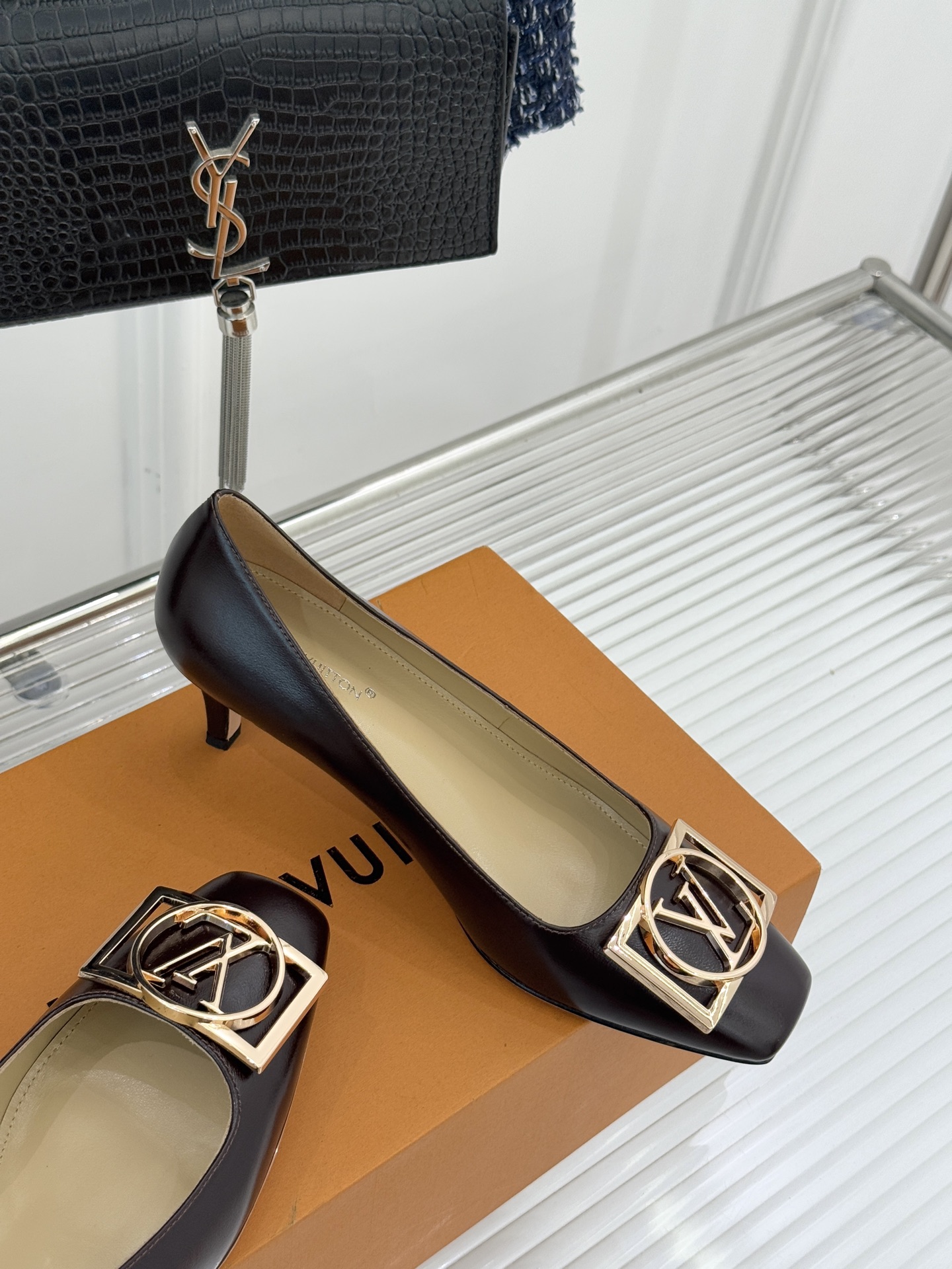 Women's high heels